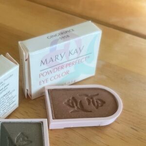 Mary Kay Vintage Gingerspice